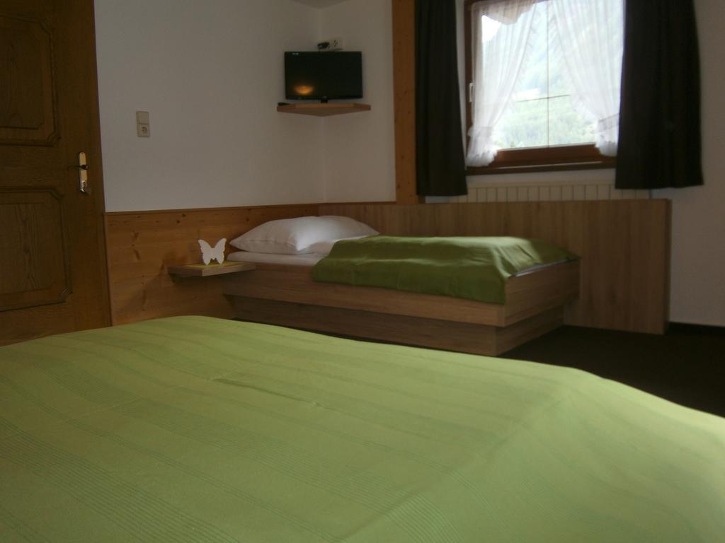 Haus Wiesenheim Fw Oetztal Längenfeld Værelse billede